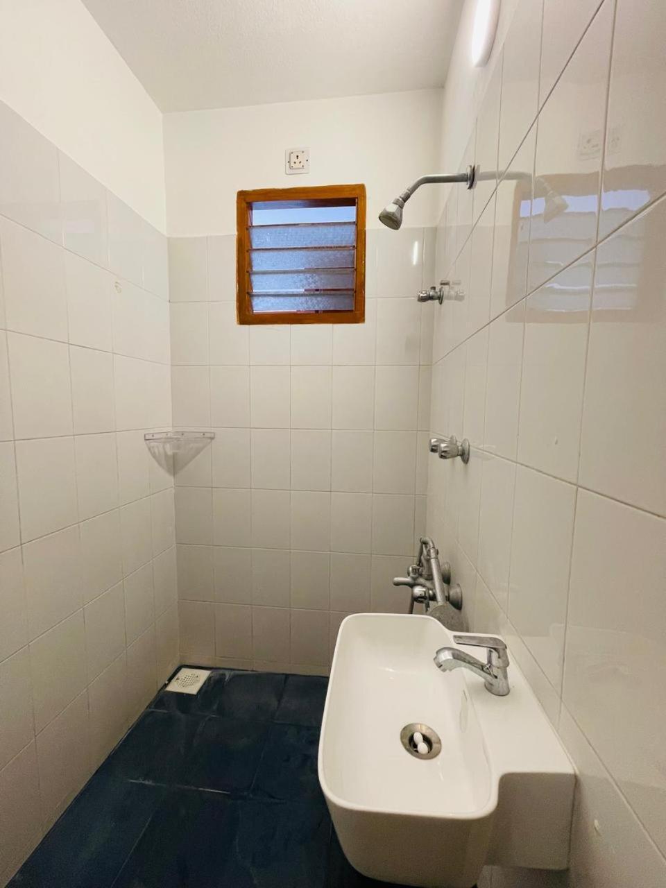 פונדיצ'רי La Villa Marseille מראה חיצוני תמונה