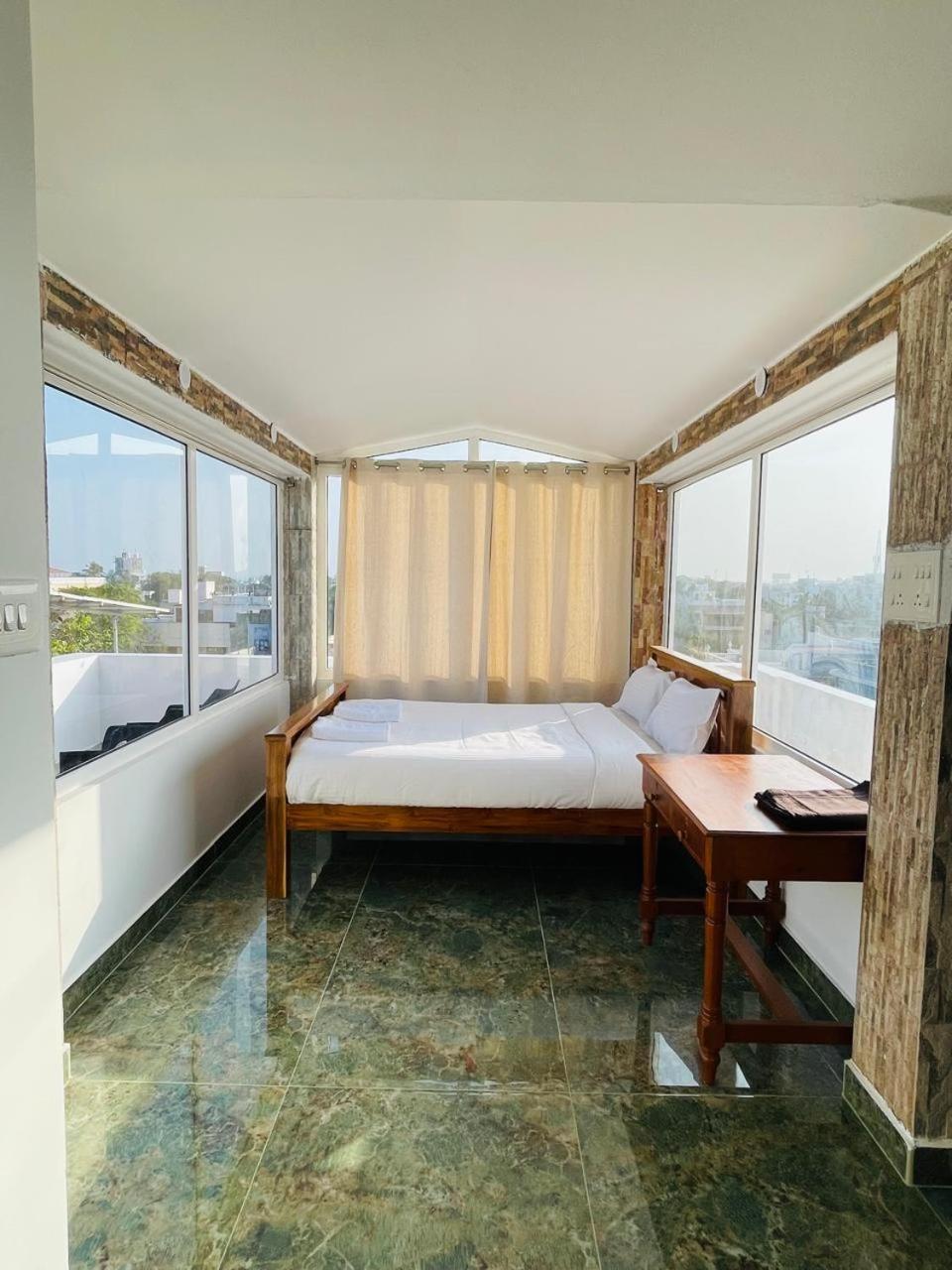 פונדיצ'רי La Villa Marseille מראה חיצוני תמונה